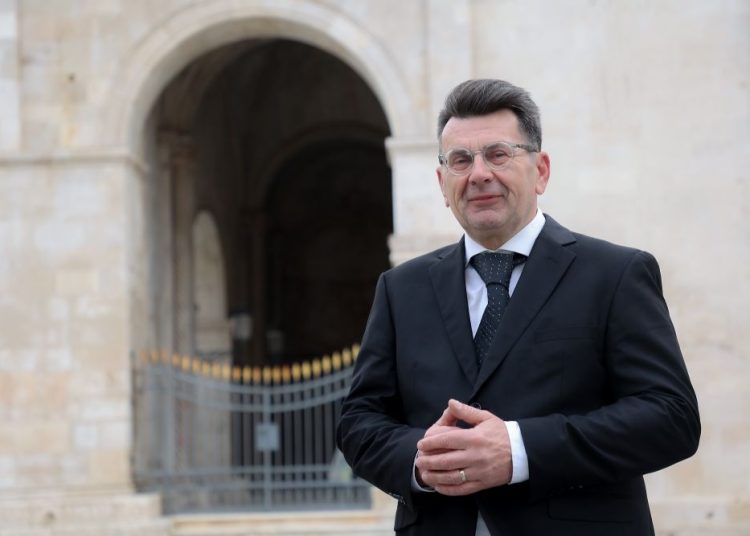 Facebook/Nikša Buble