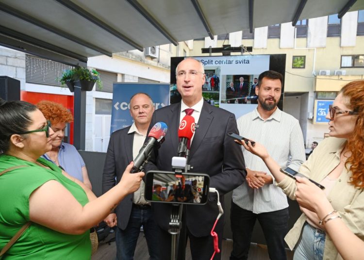 HINa/Mario Strmotić