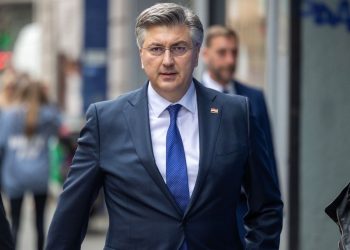 Plenković pozvao na smirivanje tenzija u BiH