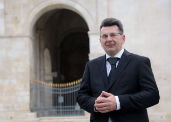 Buble: “Riješit ćemo prometne probleme u Arbaniji, u planu su Put Šalduna, Balančane i Bilin Dolac“