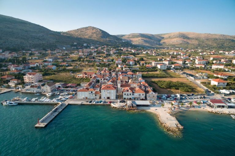 Seget: Ugovor o gradnji 41 kilometra vodnokomunalne infrastrukture