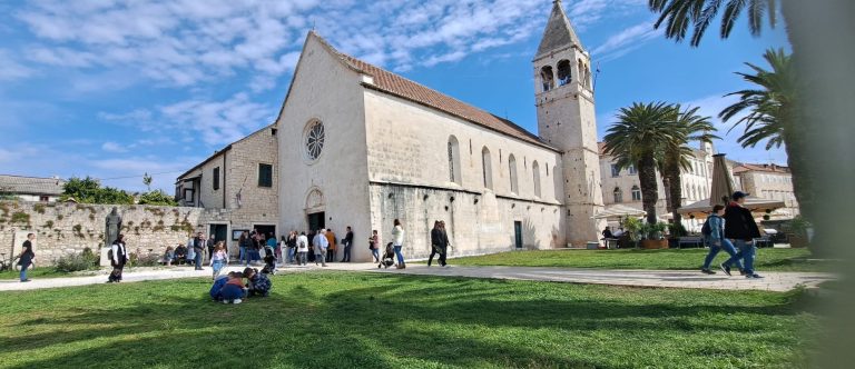 FOTO Cvitnica u Trogiru, pogledajte slike iz grada