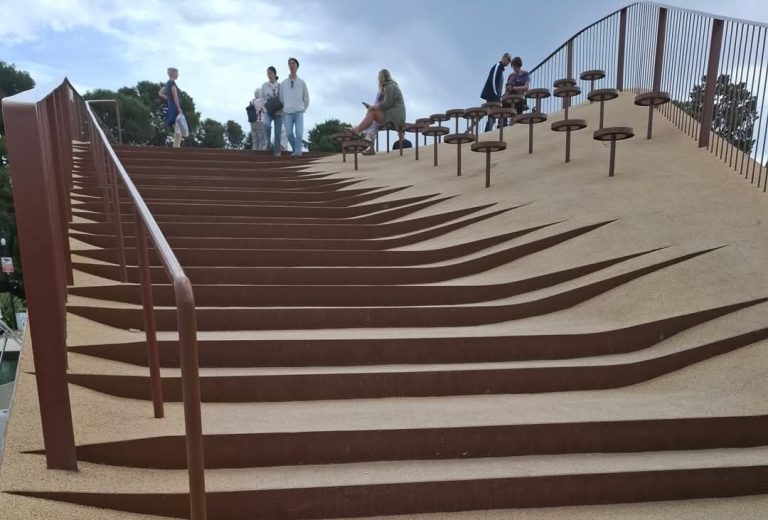 Oglasio se i DP: “Teatar apsurda približio se svome kraju“