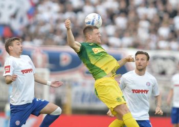 Hajdukov prvi prvenstveni poraz na Poljudu, Istra 1961 iznenadila Bijele