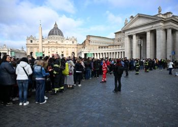 U Rimu 200 tisuća ljudi na ispraćaju Svetog Oca, među njima Milanović i Plenković