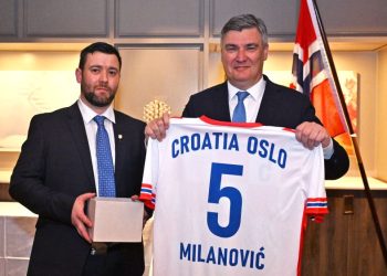 Predsjednik Milanović odlikovao Hrvate u Norveškoj