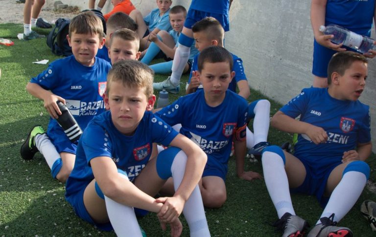 FOTO Slavenova dica na turniru Mali Pauk u Gustirni nastupila u dresovima nepostojećeg Trogira 1912?!