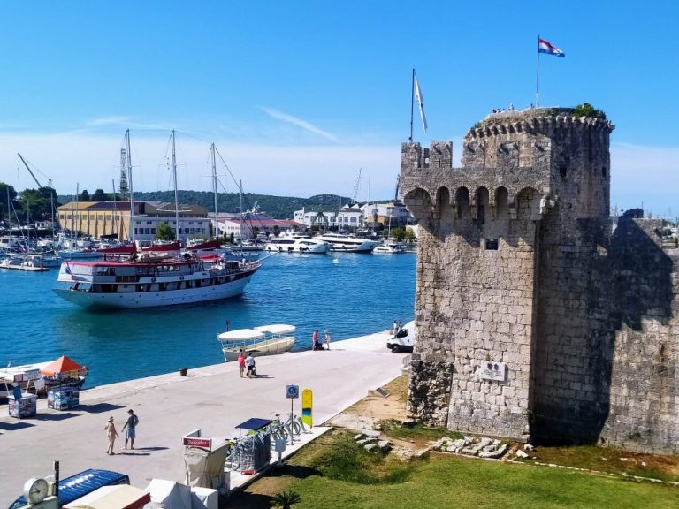 U ponoć završilo kandidiranje za lokalnu predstavničku i izvršnu vlast