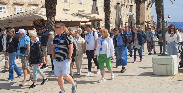 Trogirski turizam: Manje dolazaka, više noćenja