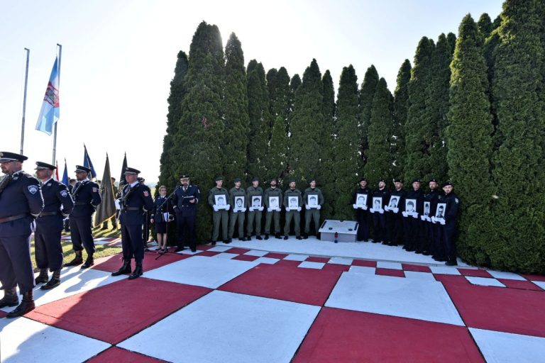 Borovo: Obilježena 34. obljetnica ubojstva 12 hrvatskih redarstvenika