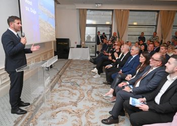 Šuta: “Izgradit ćemo šest tisuća parkirališnih mjesta i 600 stanova”