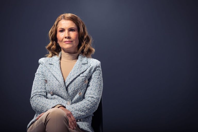 Viljac: ”Uvest ćemo 14. mirovinu, besplatne vrtiće za sve, stipendije, pomagati mlade obitelji i poticati rađanje djece te povećati plaće komunalcima na sramotnim minimalcima”