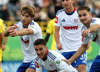 Hajduk slavio u Puli, razlika u odnosu na Dinamo još je uvijek na nuli