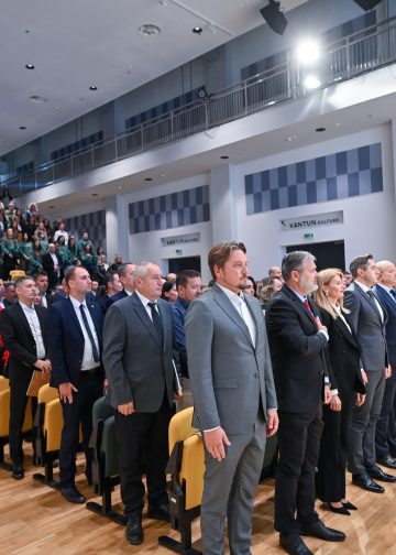 Svečanom sjednicom proslavljen Dan grada