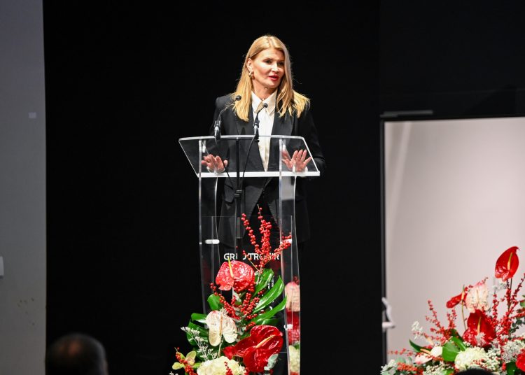 Svečanom sjednicom proslavljen Dan grada