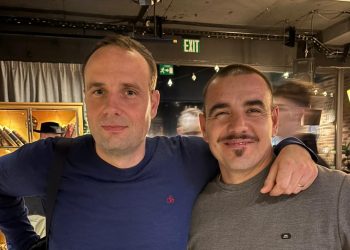 Trogirani skupili 500 eura na Bradatoj aukciji