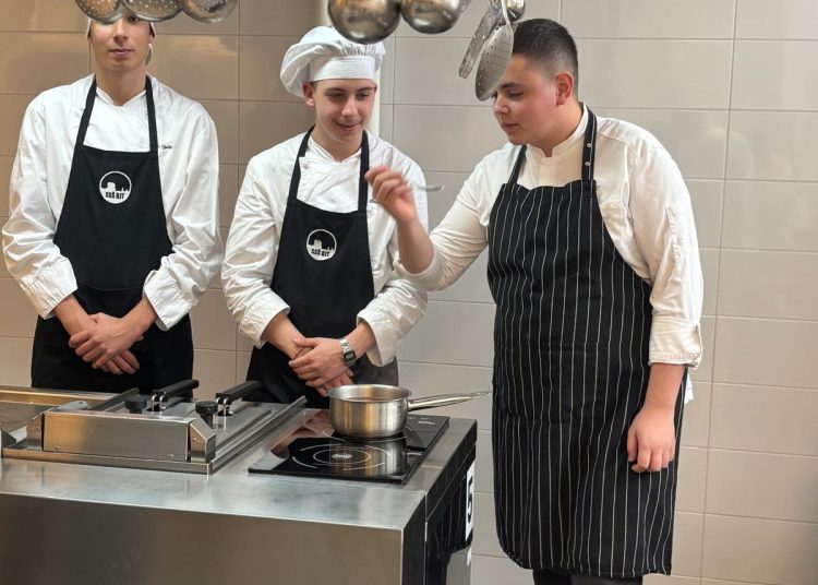 Poznati kuhari gostovali u Srednjoj strukovnoj školi