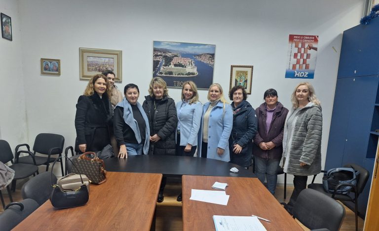 Sanja Stojan Vuković predsjednica Zajednice žena HDZ-a “Katarina Zrinski” Trogir