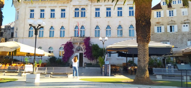 HDZ Trogir protiv Bilićevih dimnih zavjesa