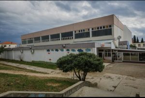 HDZ Trogir poručio: „Drago nam je da smo kao stranka dali svoj doprinos u sanaciji za sada jedine sportske dvorane u našem gradu“