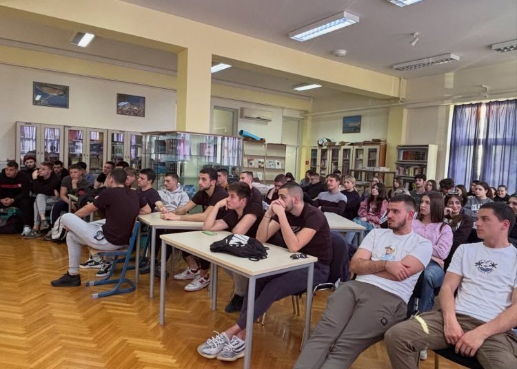 Maturanti Srednje strukovne škole „Blaž Jurjev Trogiranin“ istražuju mogućnosti nastavka obrazovanja