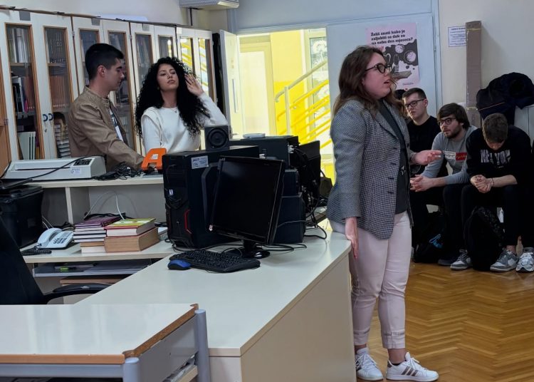 Maturanti Srednje strukovne škole „Blaž Jurjev Trogiranin“ istražuju mogućnosti nastavka obrazovanja