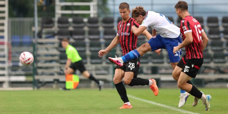 Hajduk uvjerljivom pobjedom počeo slovenske pripreme