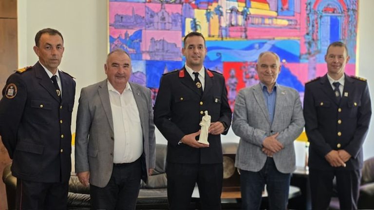 Vatrogasac iz Solina završio hodočašće do Rima dugo više od 1000 kilometara