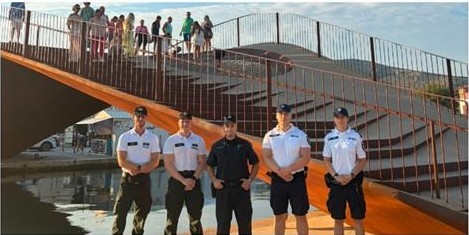 Turisti u Trogiru oduševljeni kada sretnu policajce iz svoje države