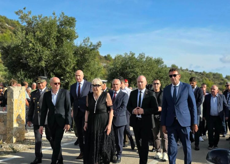 Ponos i suza u Pozorcu: Dostojanstveno obilježena 31. obljetnica pogibije legendarnog generala Andrije Matijaša Pauka